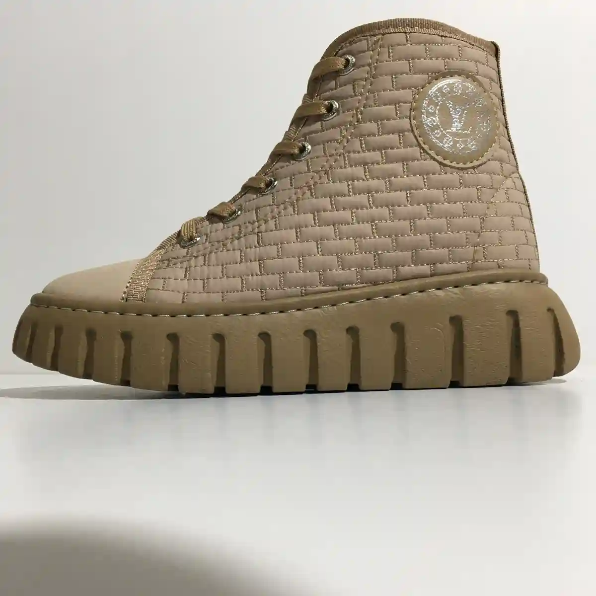 نیم بوت دخترانه زنانه کاپشنی (شمعی) لویی ویتون LV  رنگ موکا نسکافه‌ای